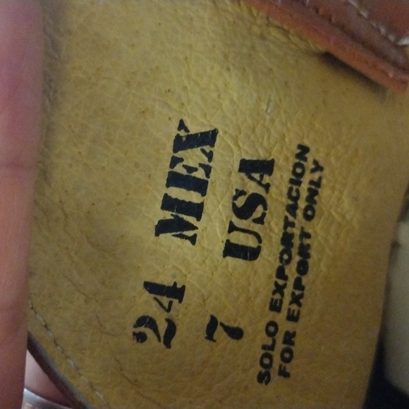 Boots - Picture 10 of 10